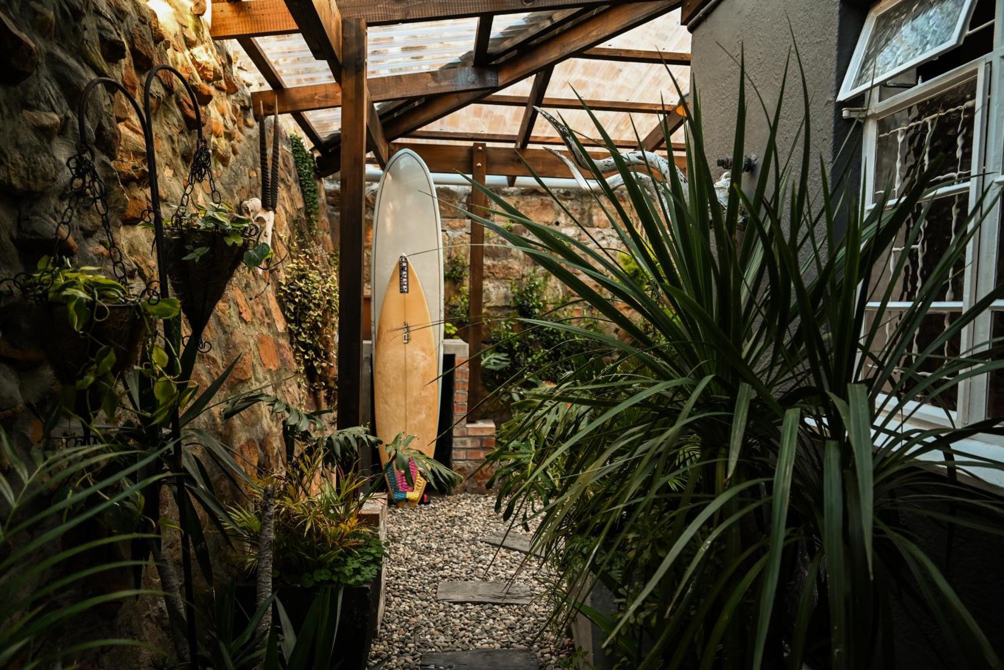 Eclectic Heritage Paradise Simonʼs Town Exterior foto